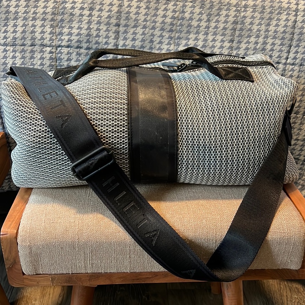 Athleta Gym Yoga Gray Camo Workout Sport Travel Bag Mini Duffel